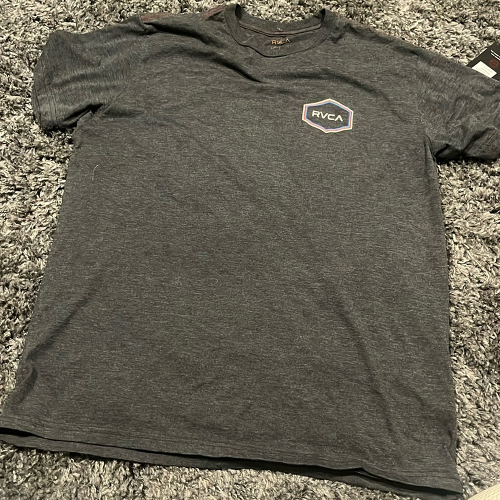 RVCA men’s large tshirt